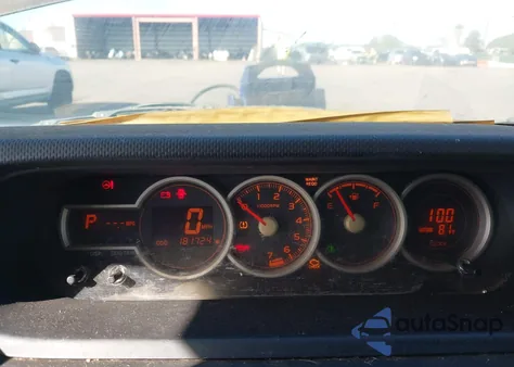 2011 Scion Xb Release Series 8.0 from USA, damaged, VIN JTLZE4FE5B1124477